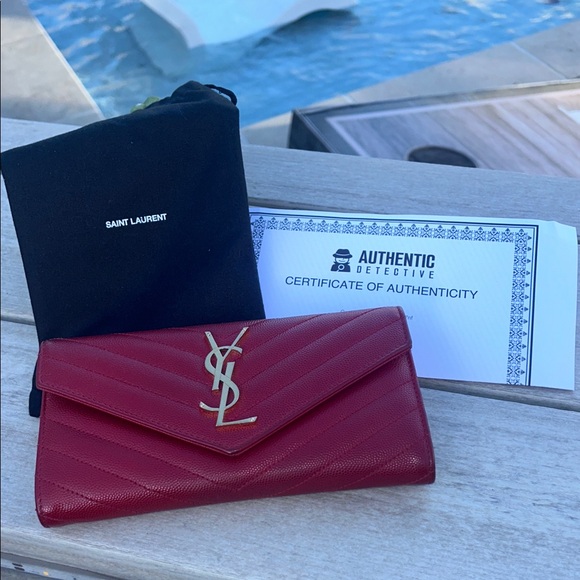 YSL Cassandre Chain Wallet - Picture 2 of 11